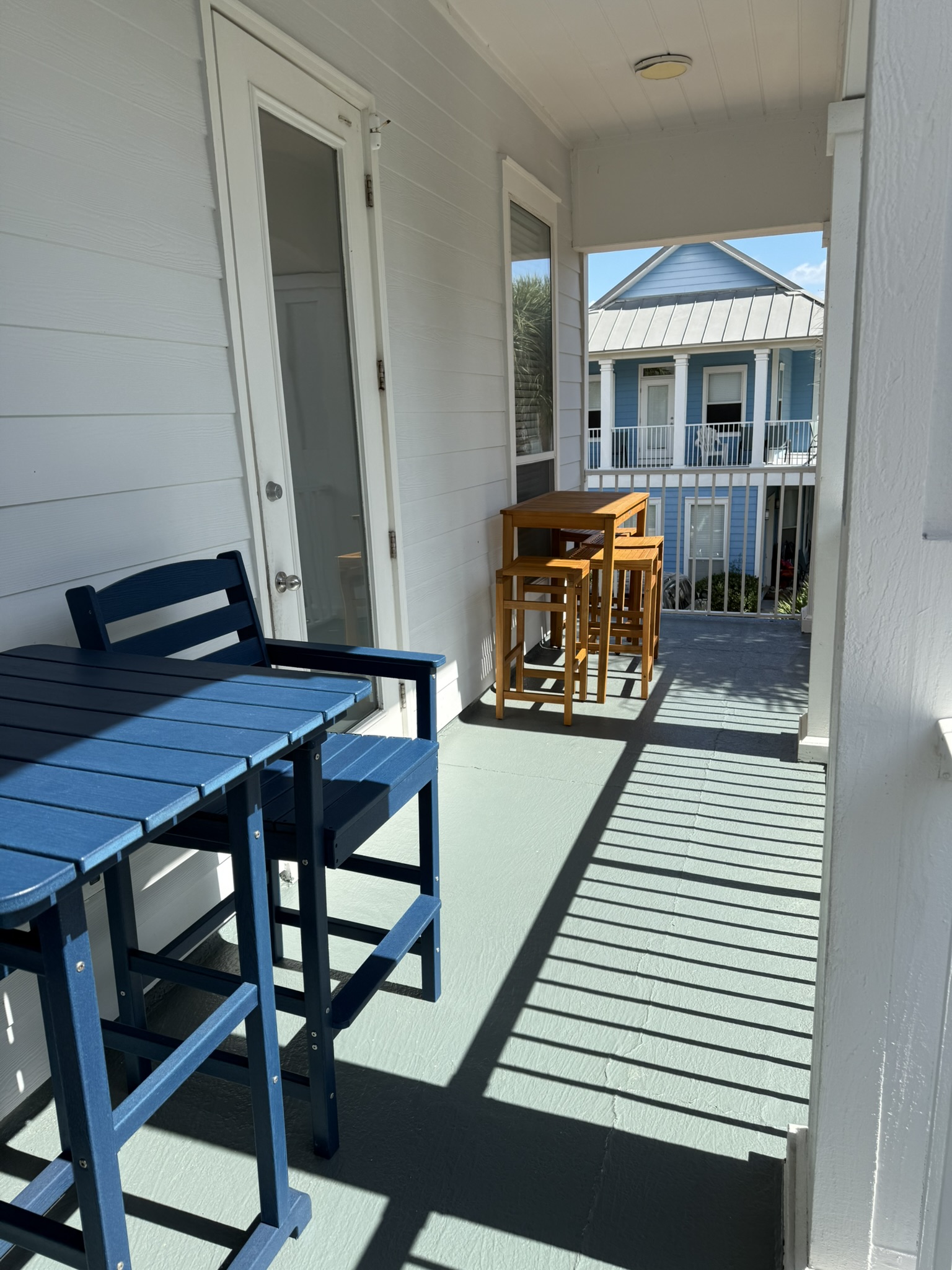 Upstairs balcony seating